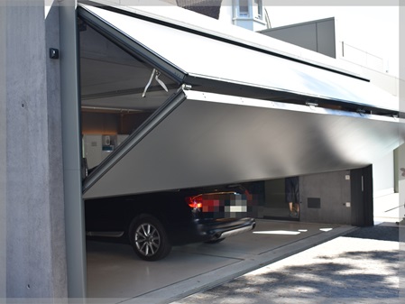 Hebefaltsystem mit 3 mm Metallbeplankung